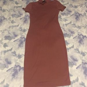 NWT Popular 21 short sleeved bodycon dress!